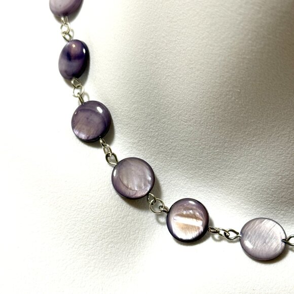 Purple Mother of Pearl Beaded Adjustable Short Necklace - Picture 5 of 11